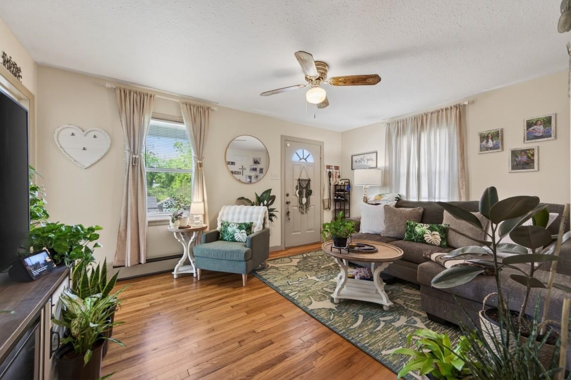 6810 Pulaski Avenue Fairlawn VA 24141