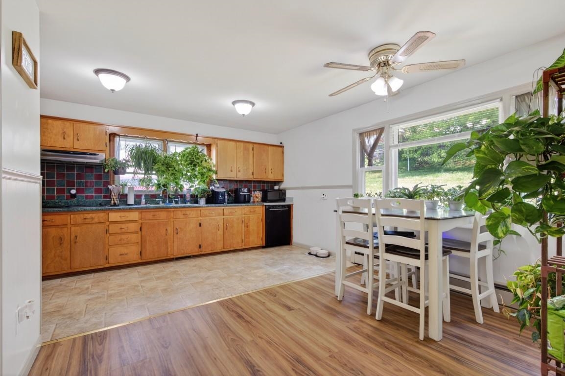 6810 Pulaski Avenue Fairlawn VA 24141