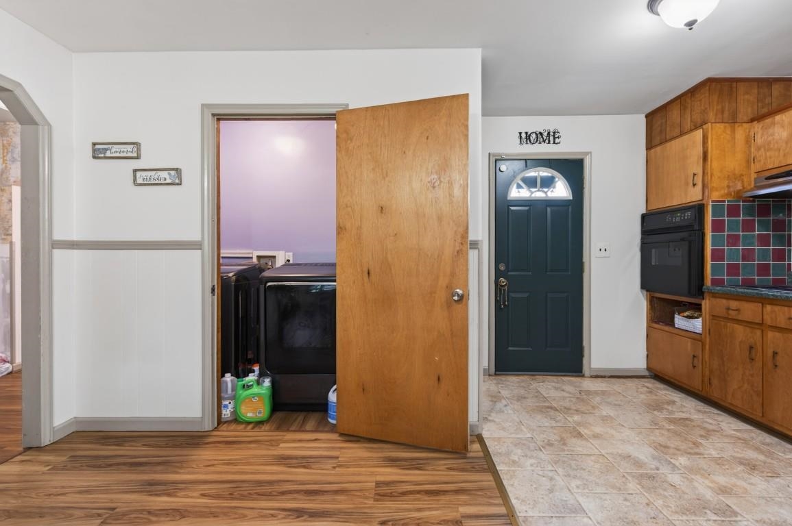 6810 Pulaski Avenue Fairlawn VA 24141