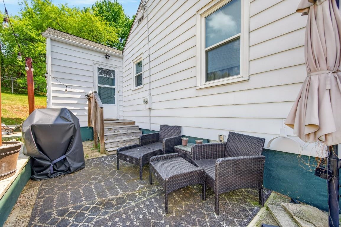6810 Pulaski Avenue Fairlawn VA 24141