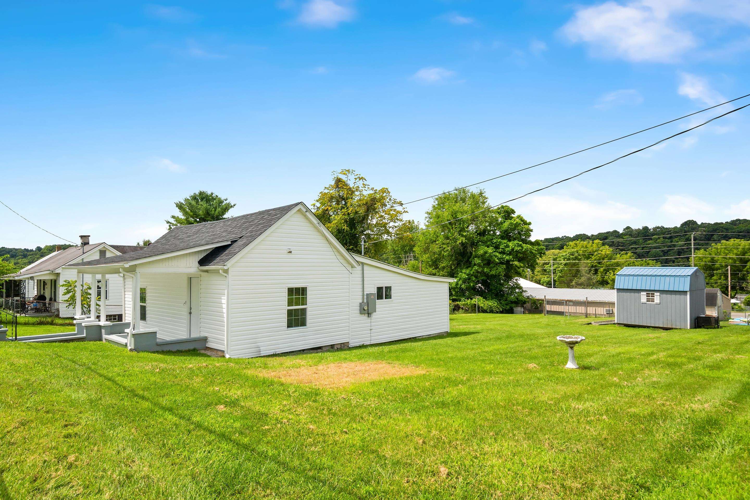 2409 2nd Street Radford VA 24141