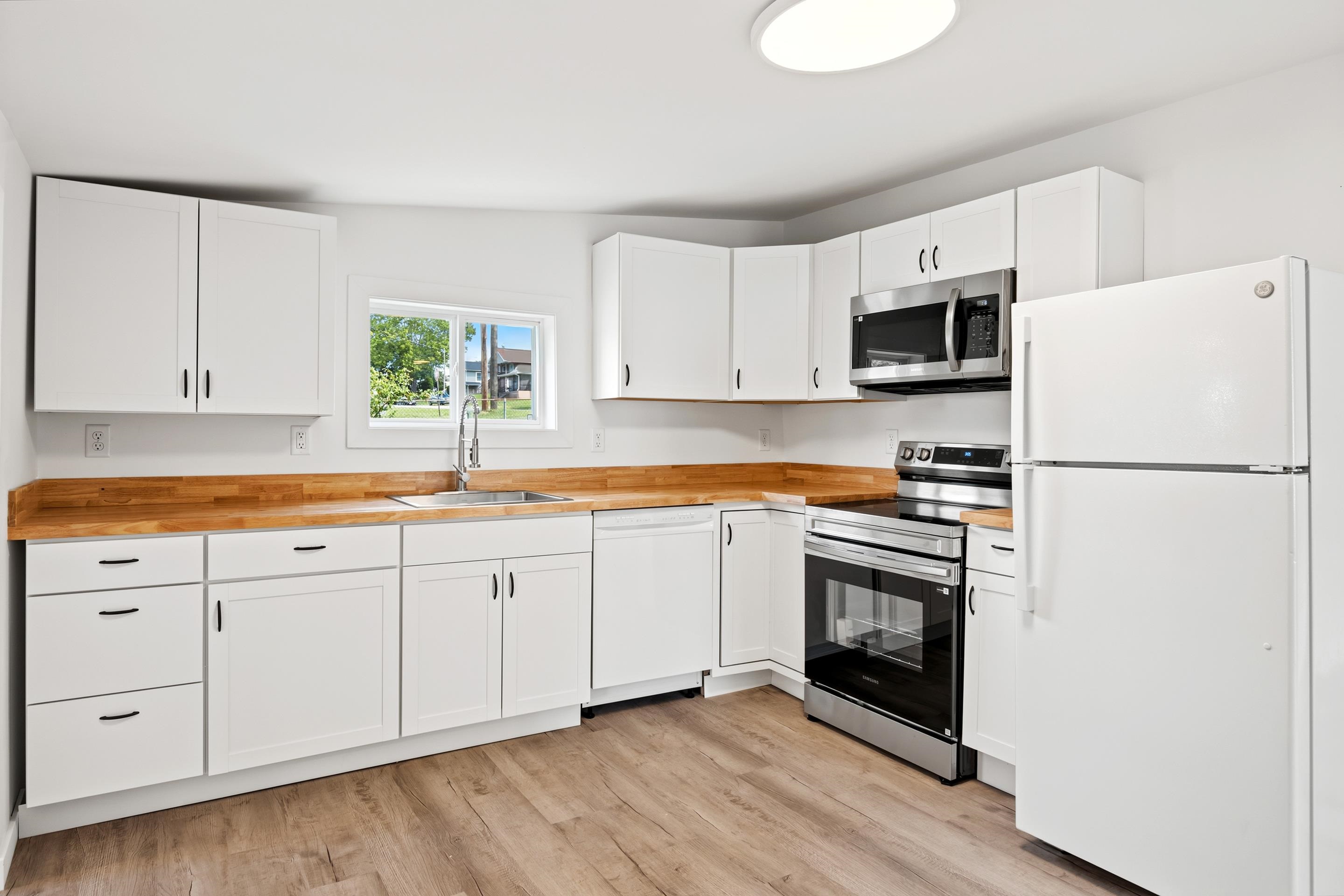 2409 2nd Street Radford VA 24141