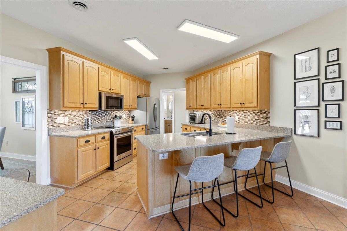 2120 Knoll Crest Drive Christiansburg VA 24073