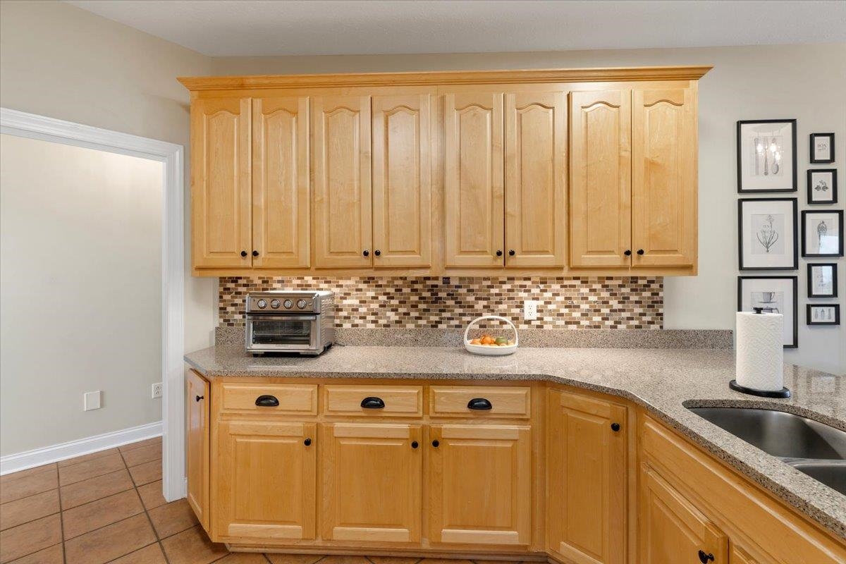 2120 Knoll Crest Drive Christiansburg VA 24073