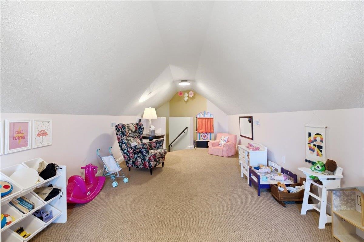 2120 Knoll Crest Drive Christiansburg VA 24073