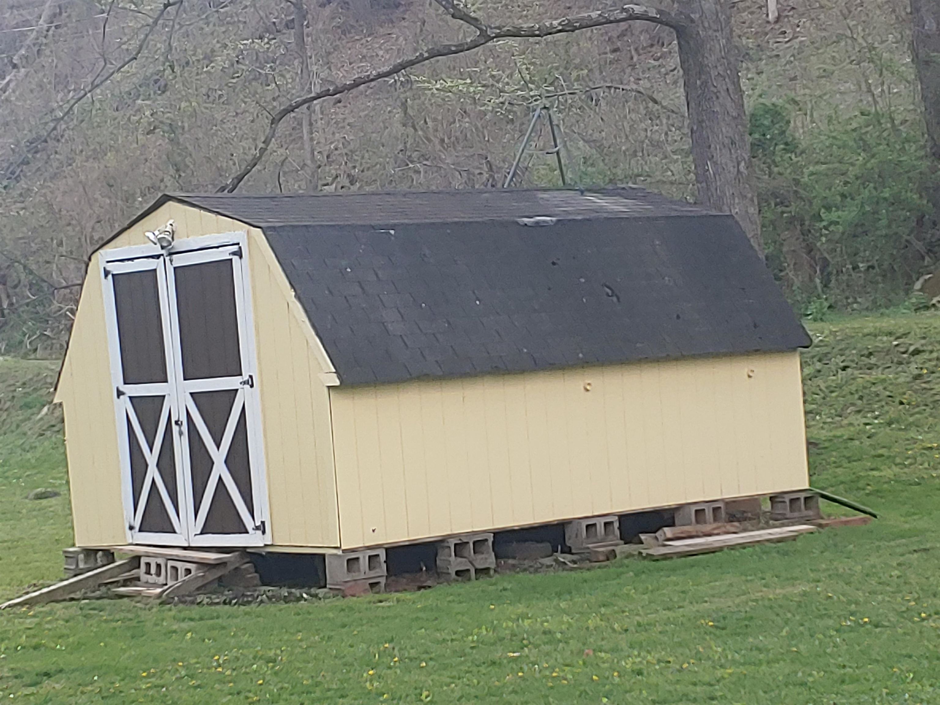 4680 Wolf Creek Road Narrows VA 24124