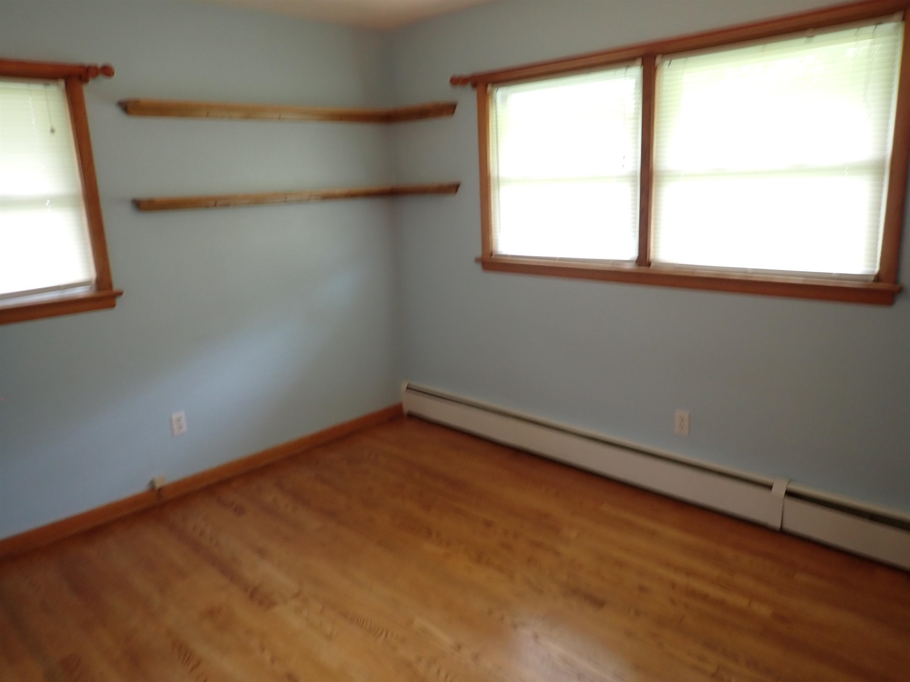 902 Dundee Drive Radford VA 24141