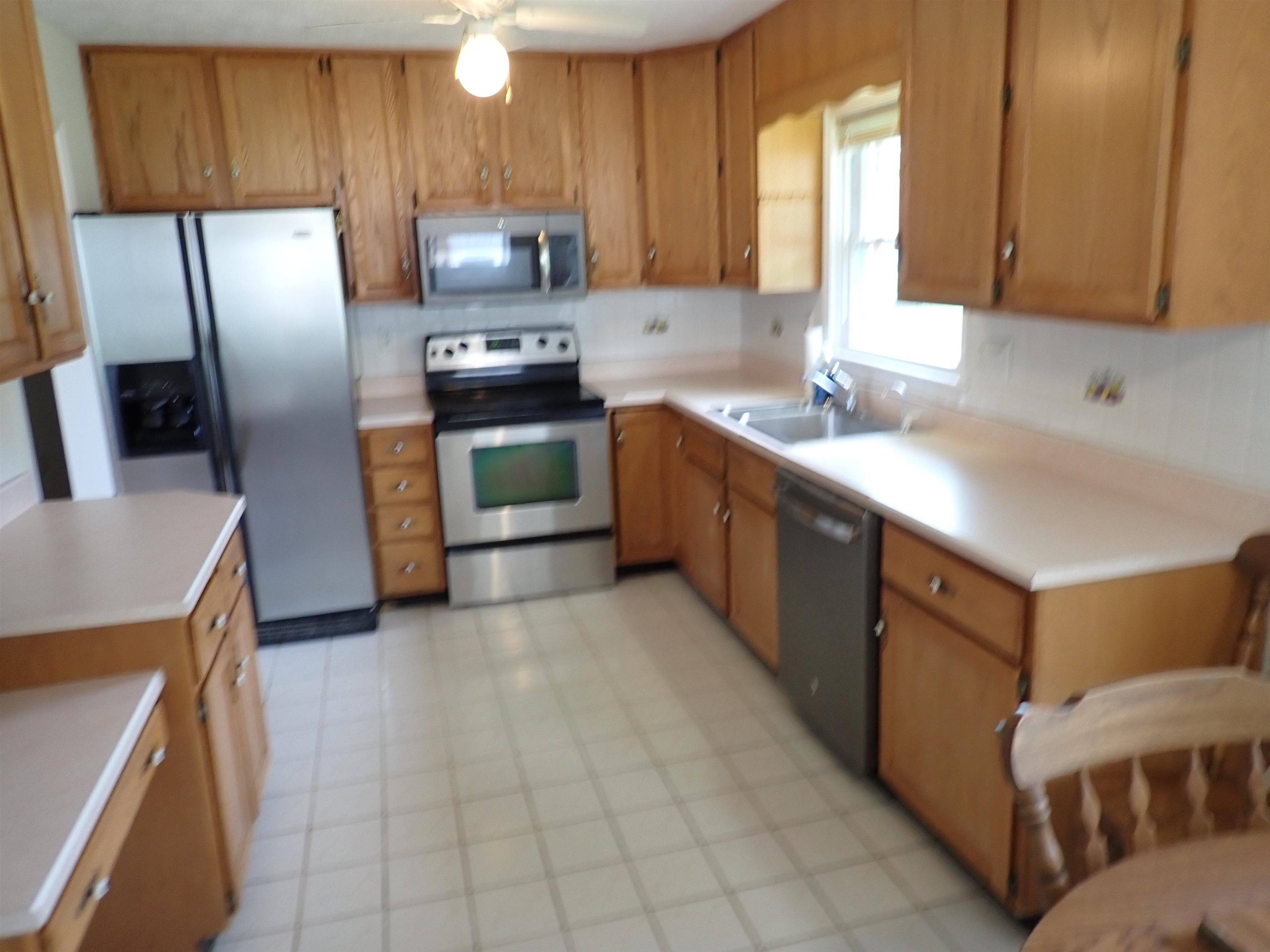 902 Dundee Drive Radford VA 24141