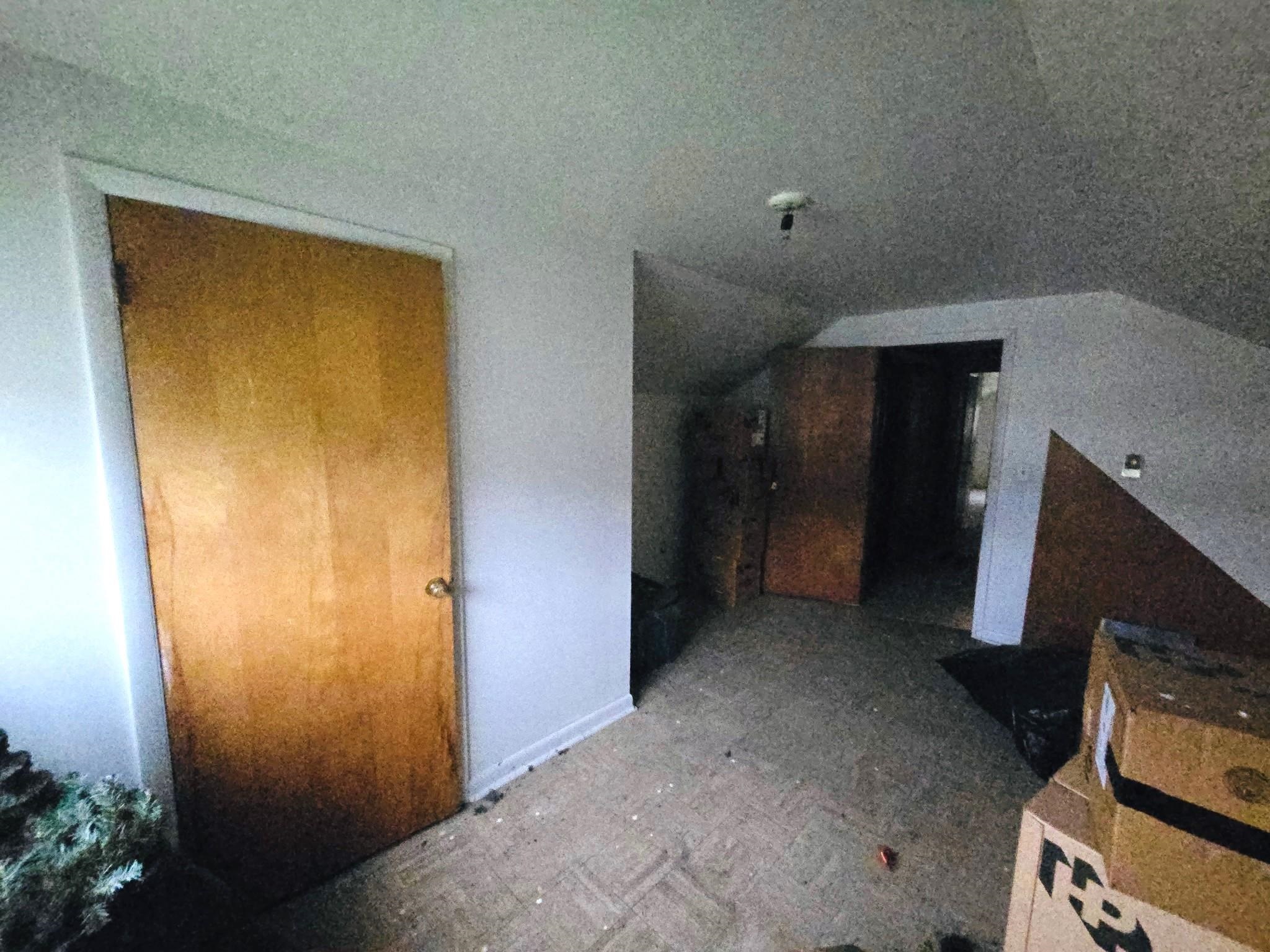 33 5th Street Bland VA 24315