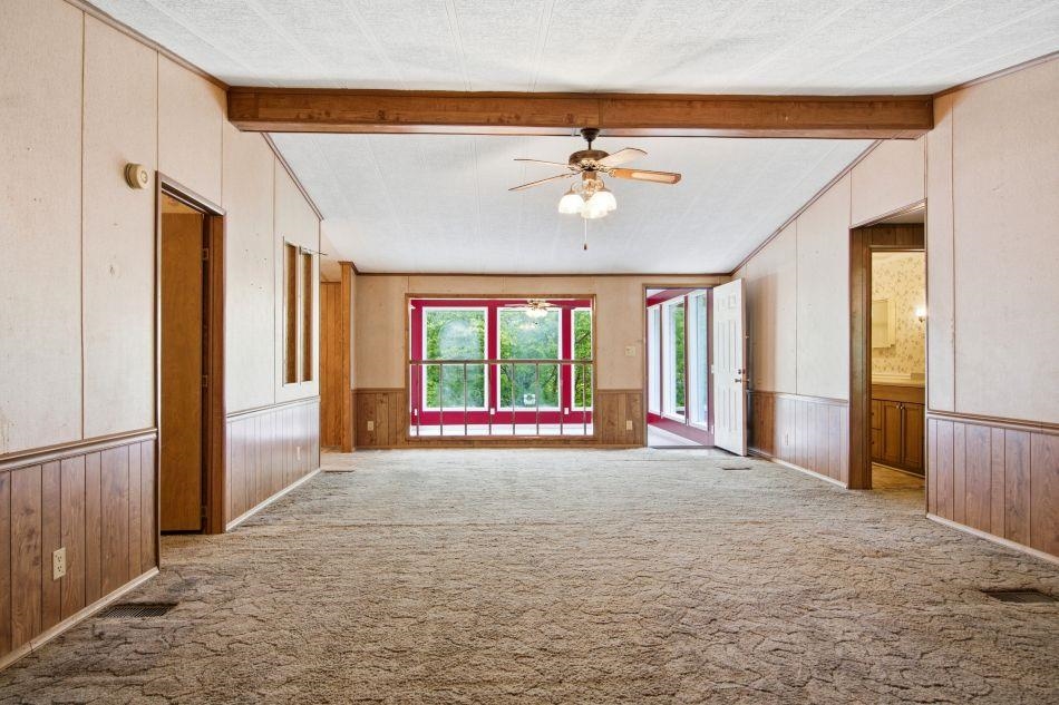 1738 Old Wolf Creek Road Narrows VA 24124