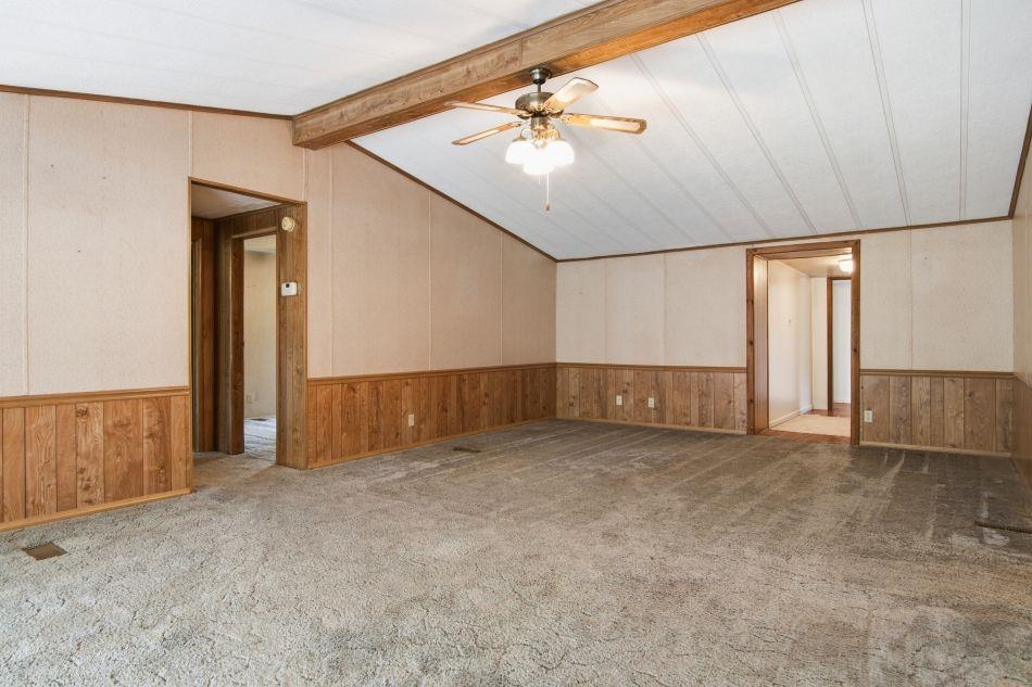 1738 Old Wolf Creek Road Narrows VA 24124