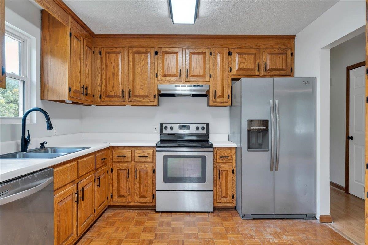 243 Blueberry Lane Galax VA 24333