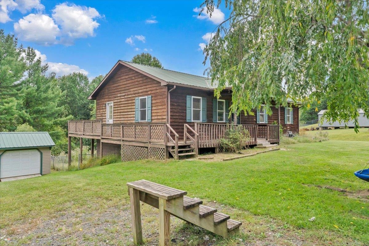 243 Blueberry Lane Galax VA 24333