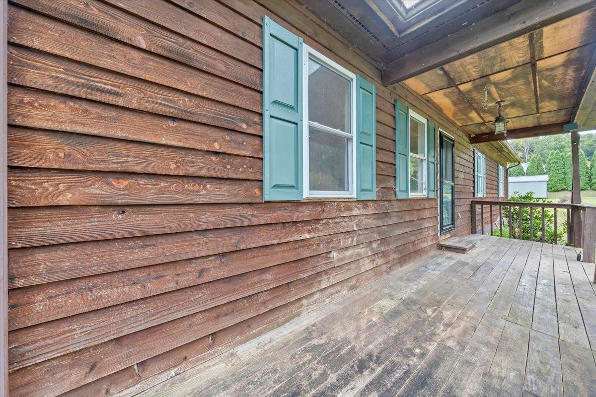 243 Blueberry Lane Galax VA 24333
