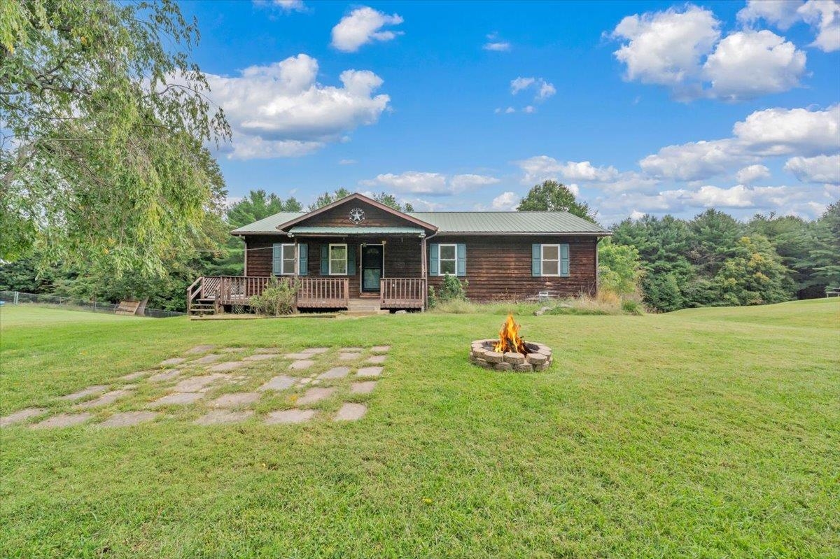 243 Blueberry Lane Galax VA 24333