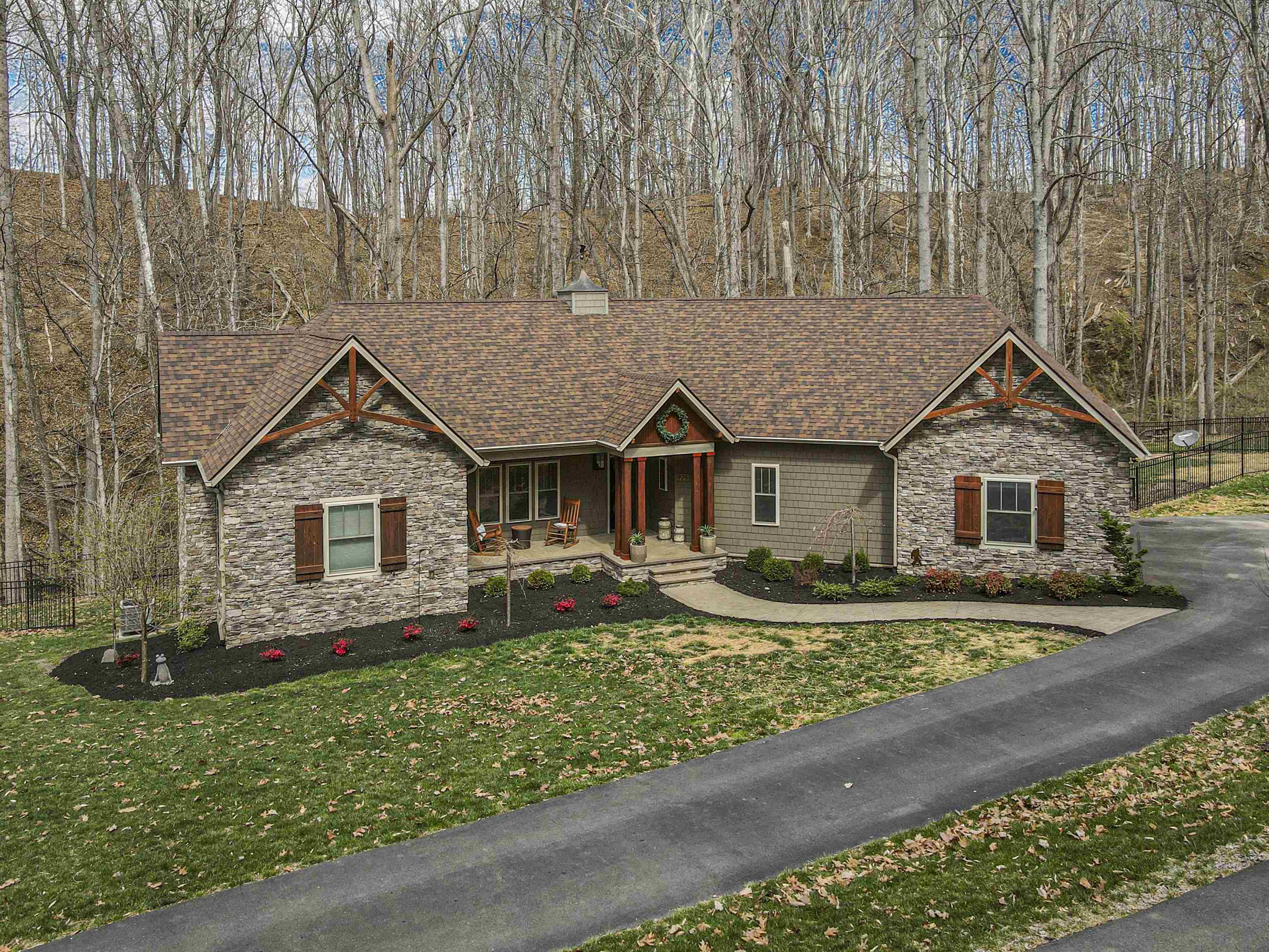 925 Mountain Drive Radford VA 24141