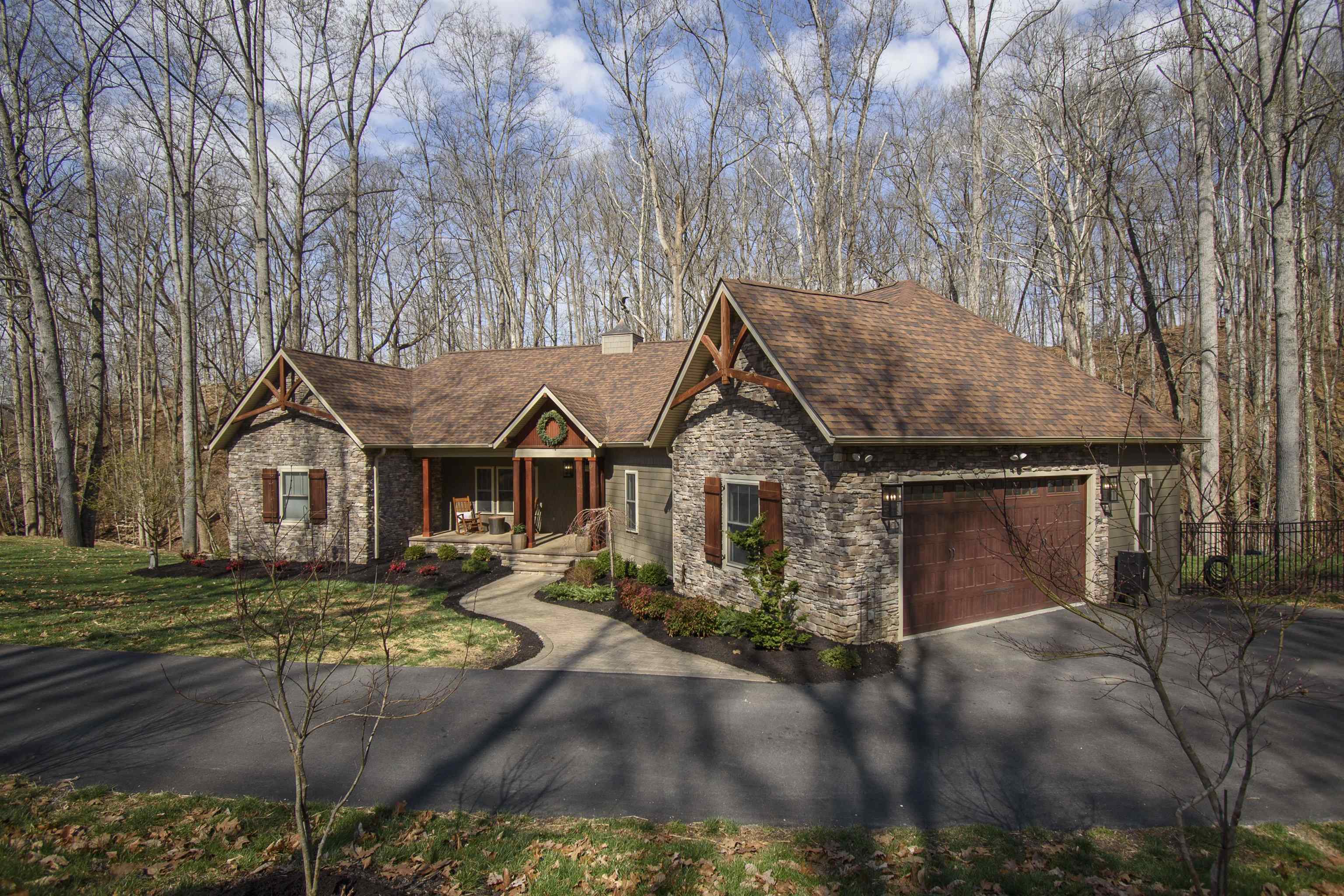 925 Mountain Drive Radford VA 24141