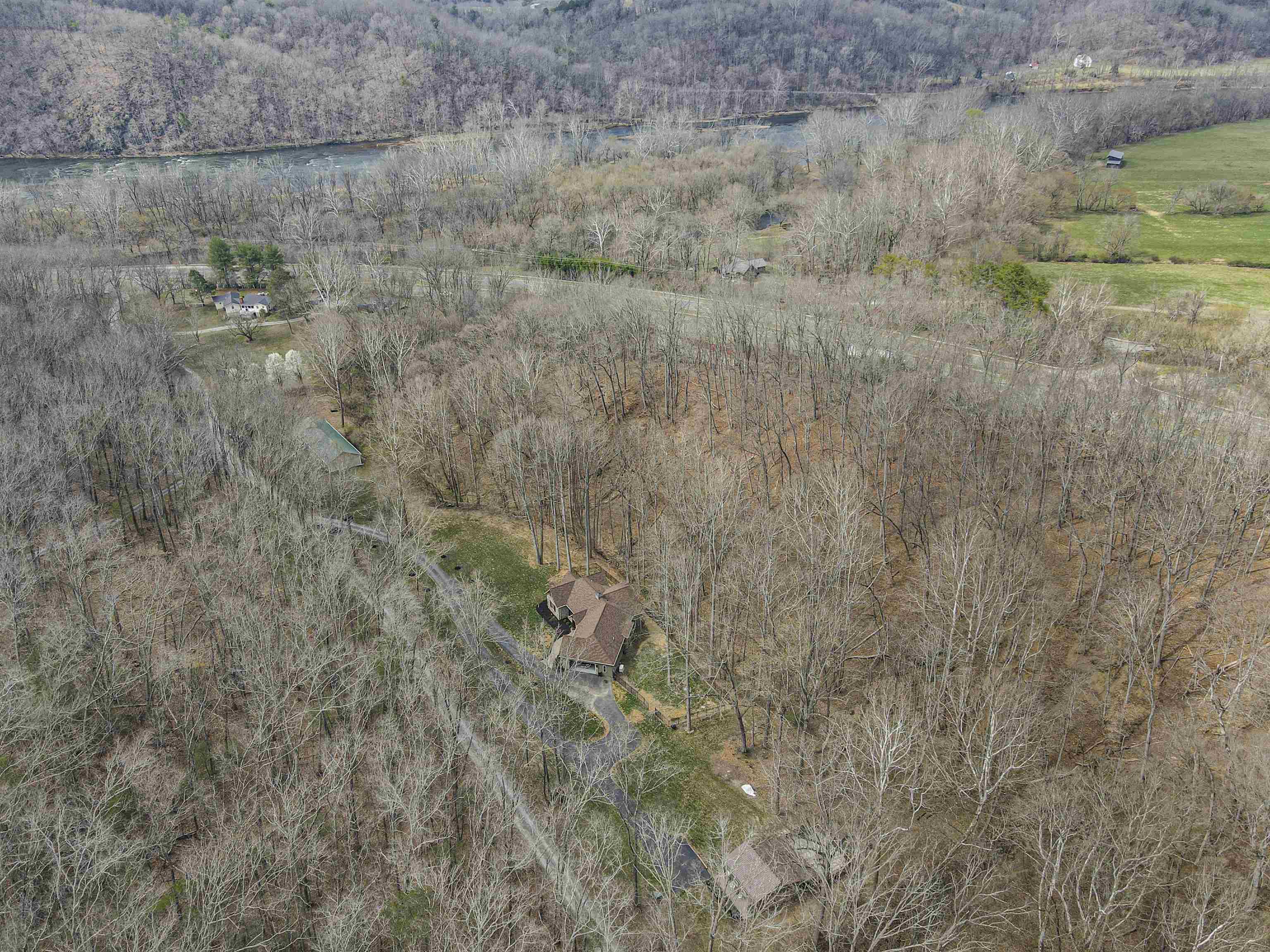 925 Mountain Drive Radford VA 24141