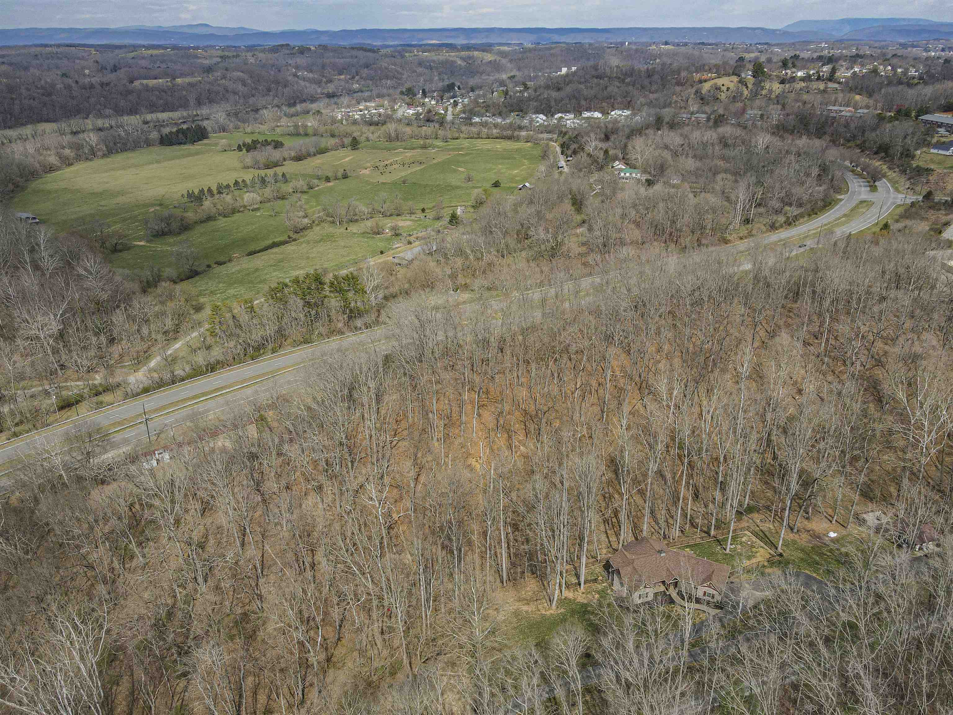 925 Mountain Drive Radford VA 24141