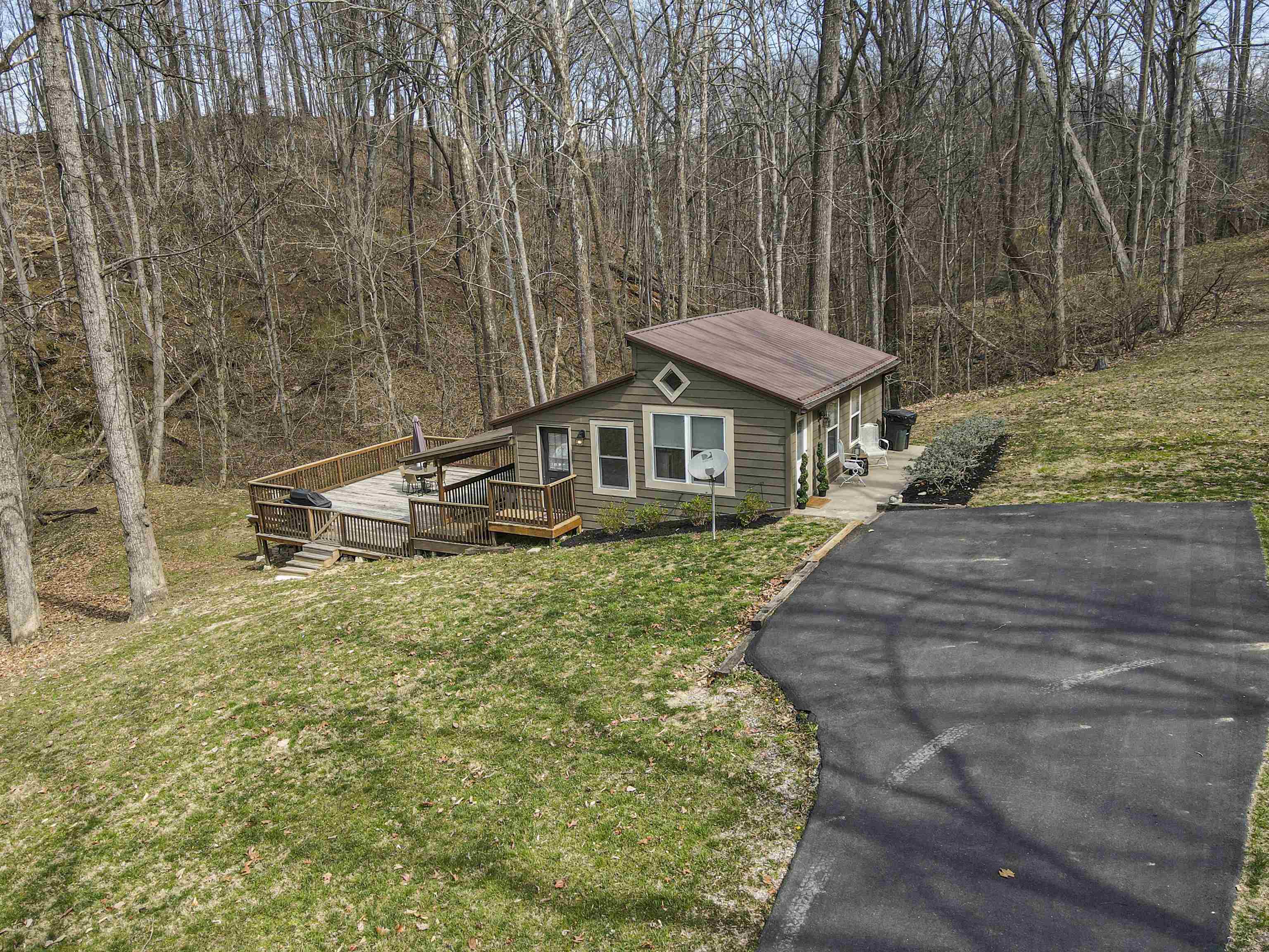 925 Mountain Drive Radford VA 24141