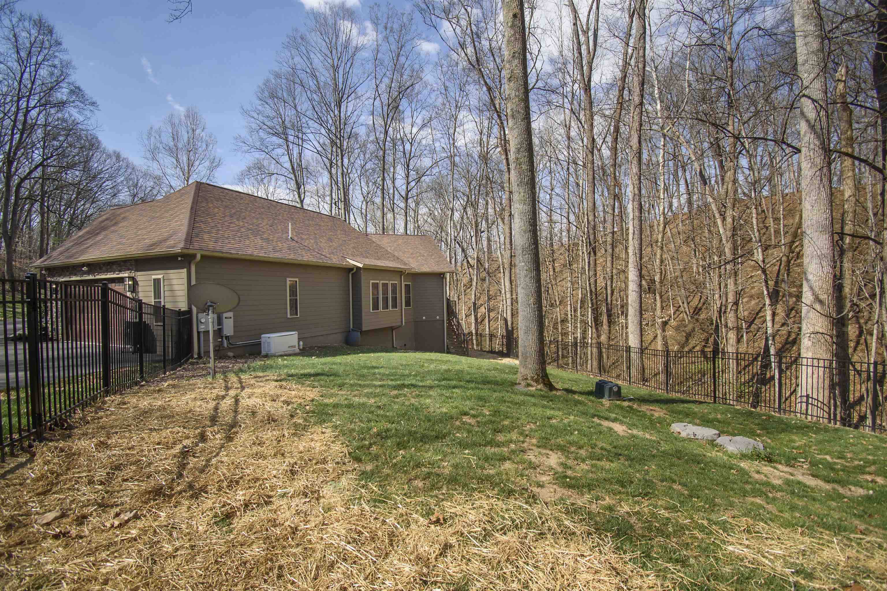 925 Mountain Drive Radford VA 24141