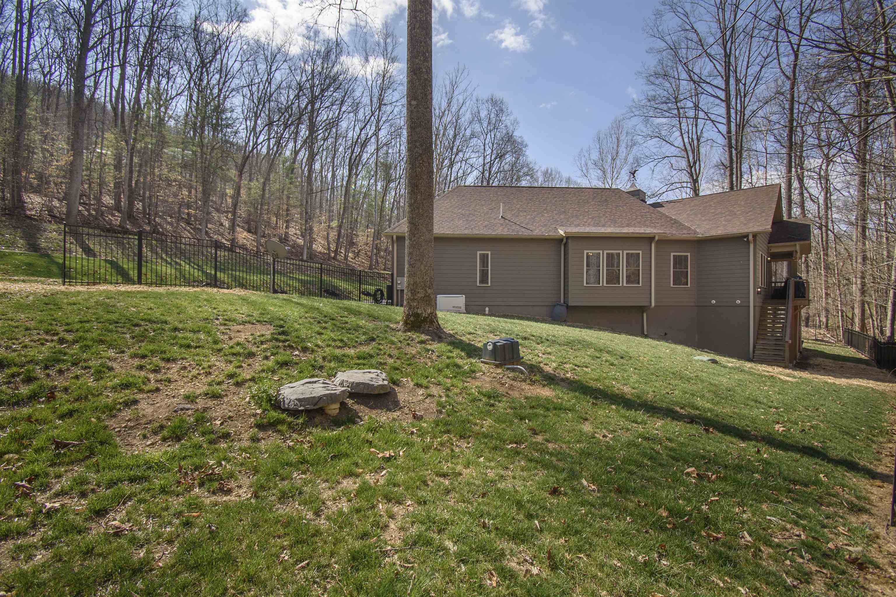 925 Mountain Drive Radford VA 24141