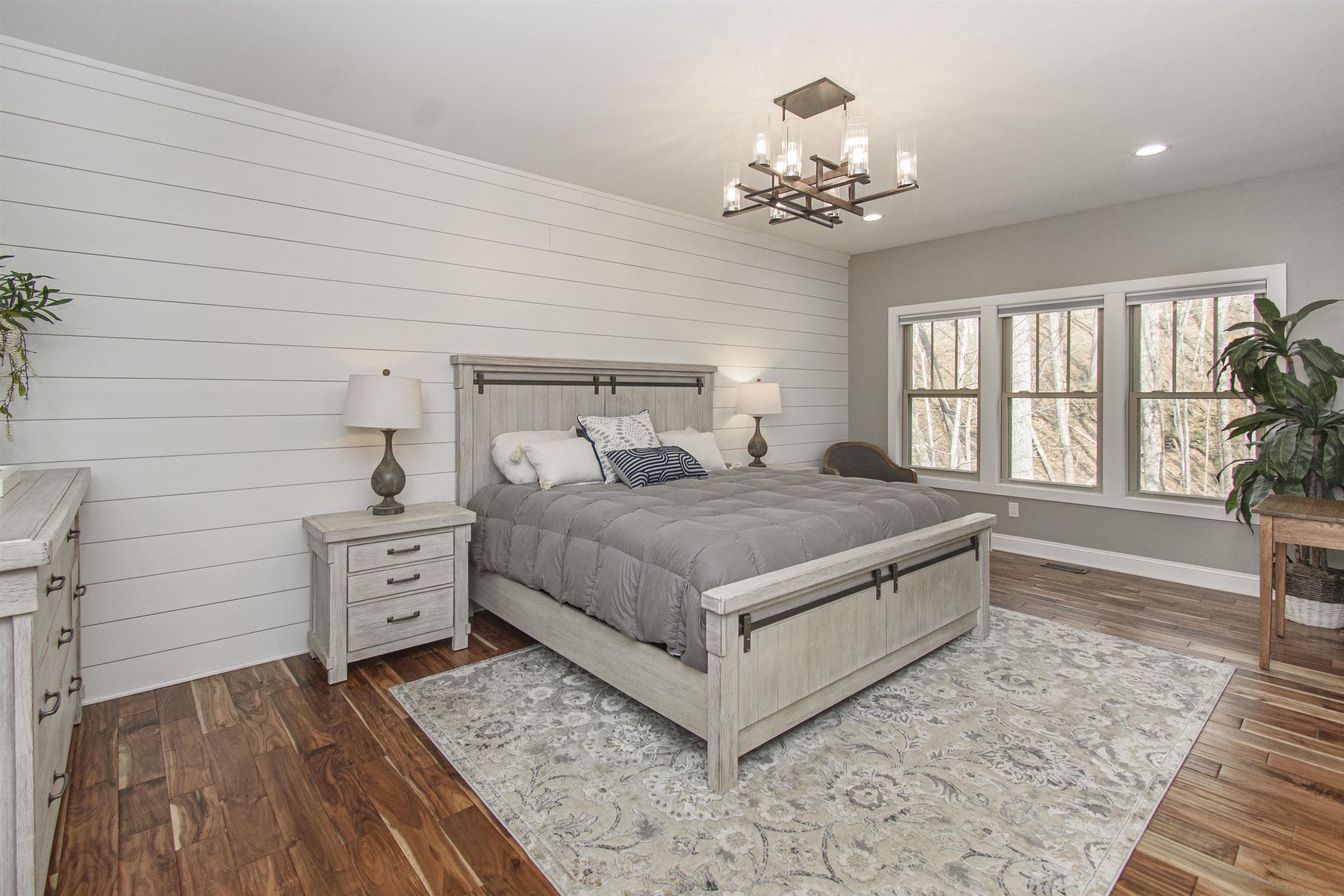 925 Mountain Drive Radford VA 24141