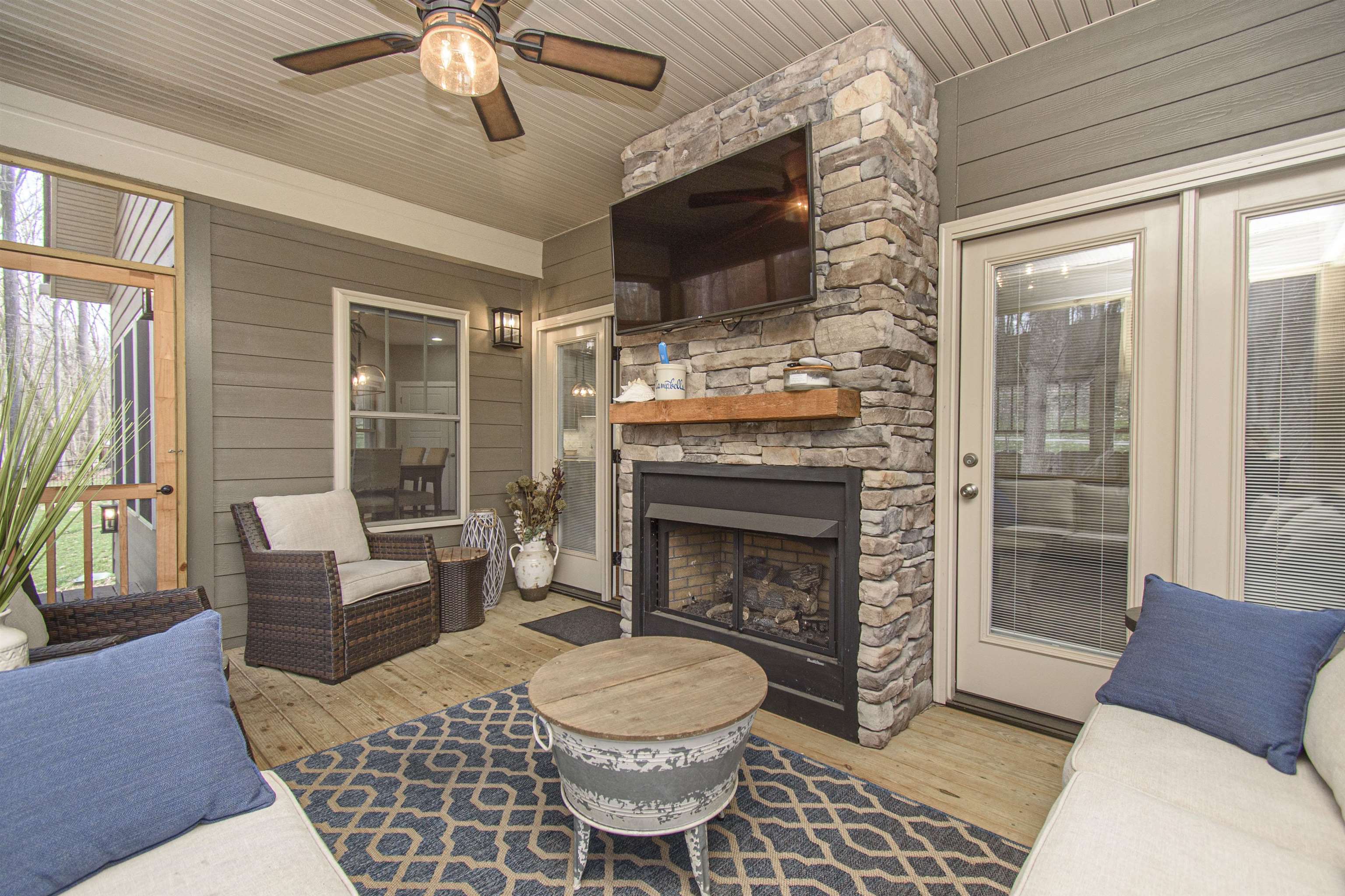 925 Mountain Drive Radford VA 24141