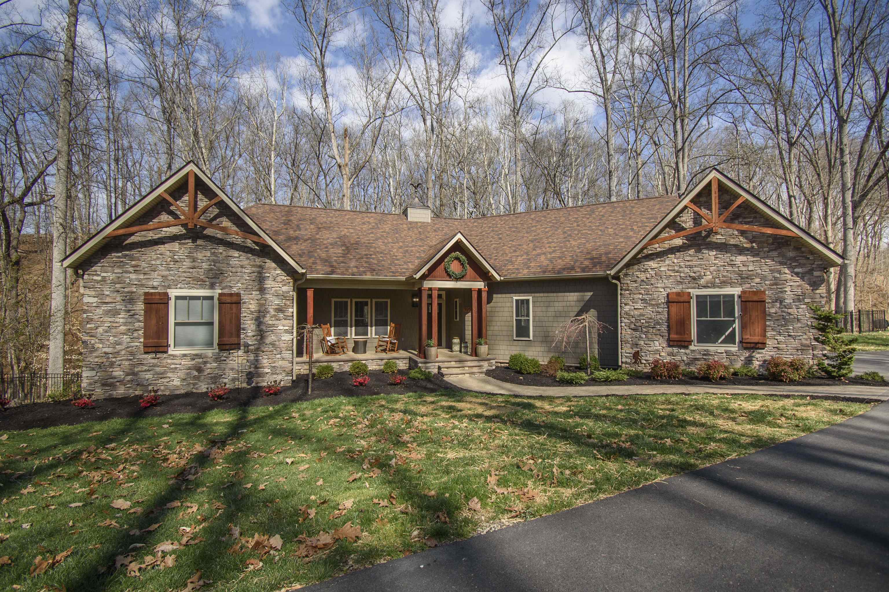 925 Mountain Drive Radford VA 24141