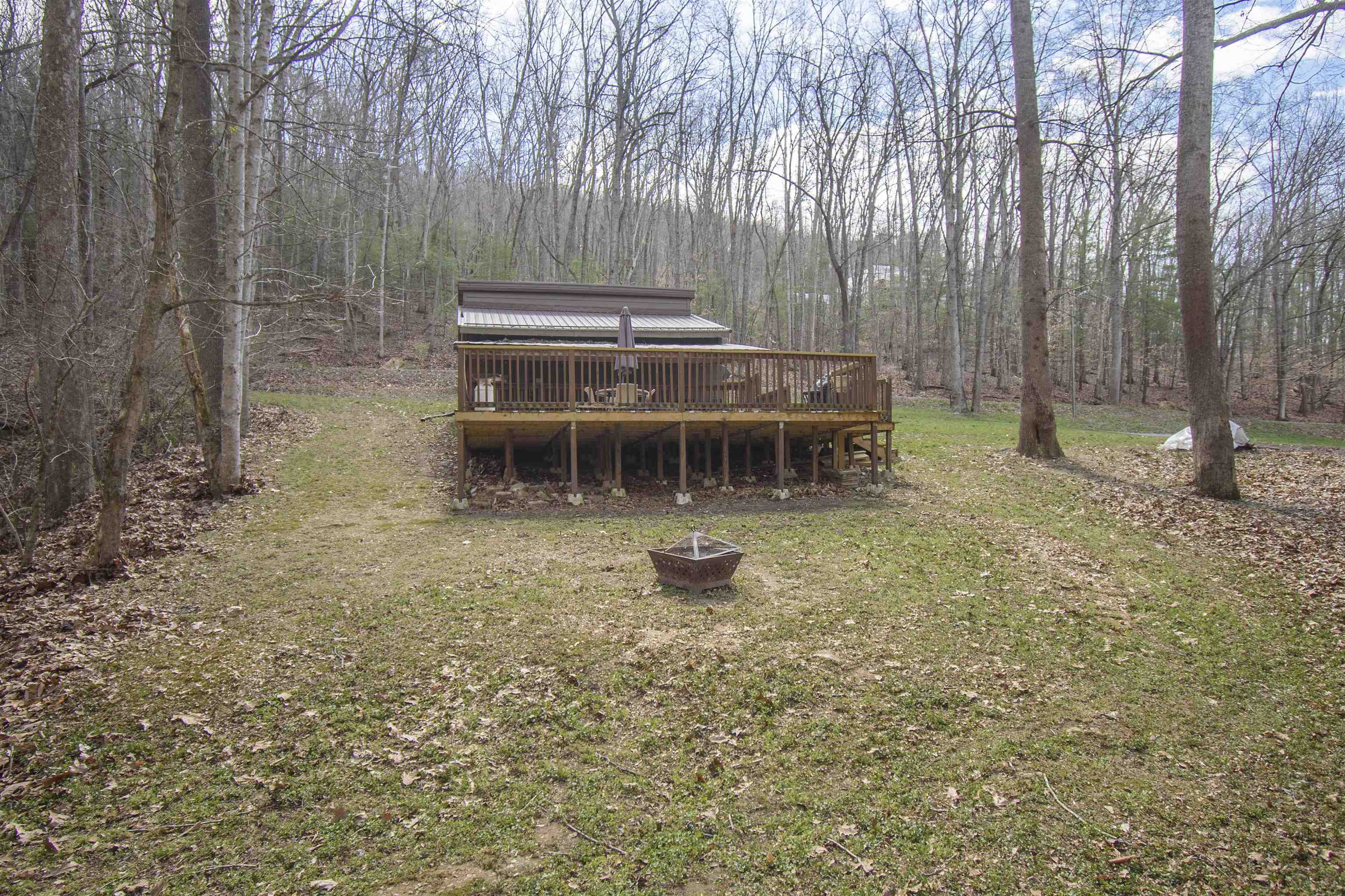 925 Mountain Drive Radford VA 24141