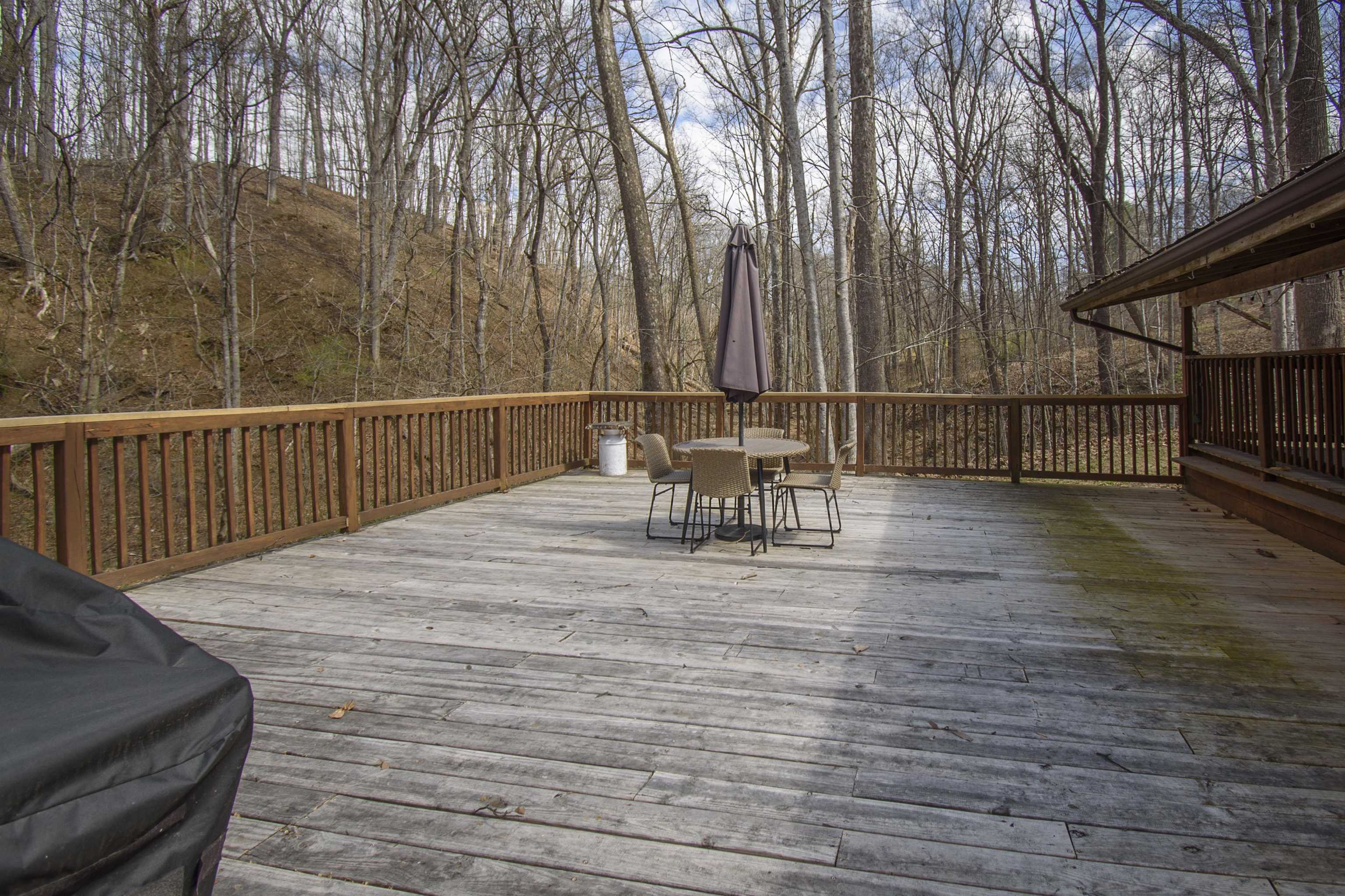 925 Mountain Drive Radford VA 24141