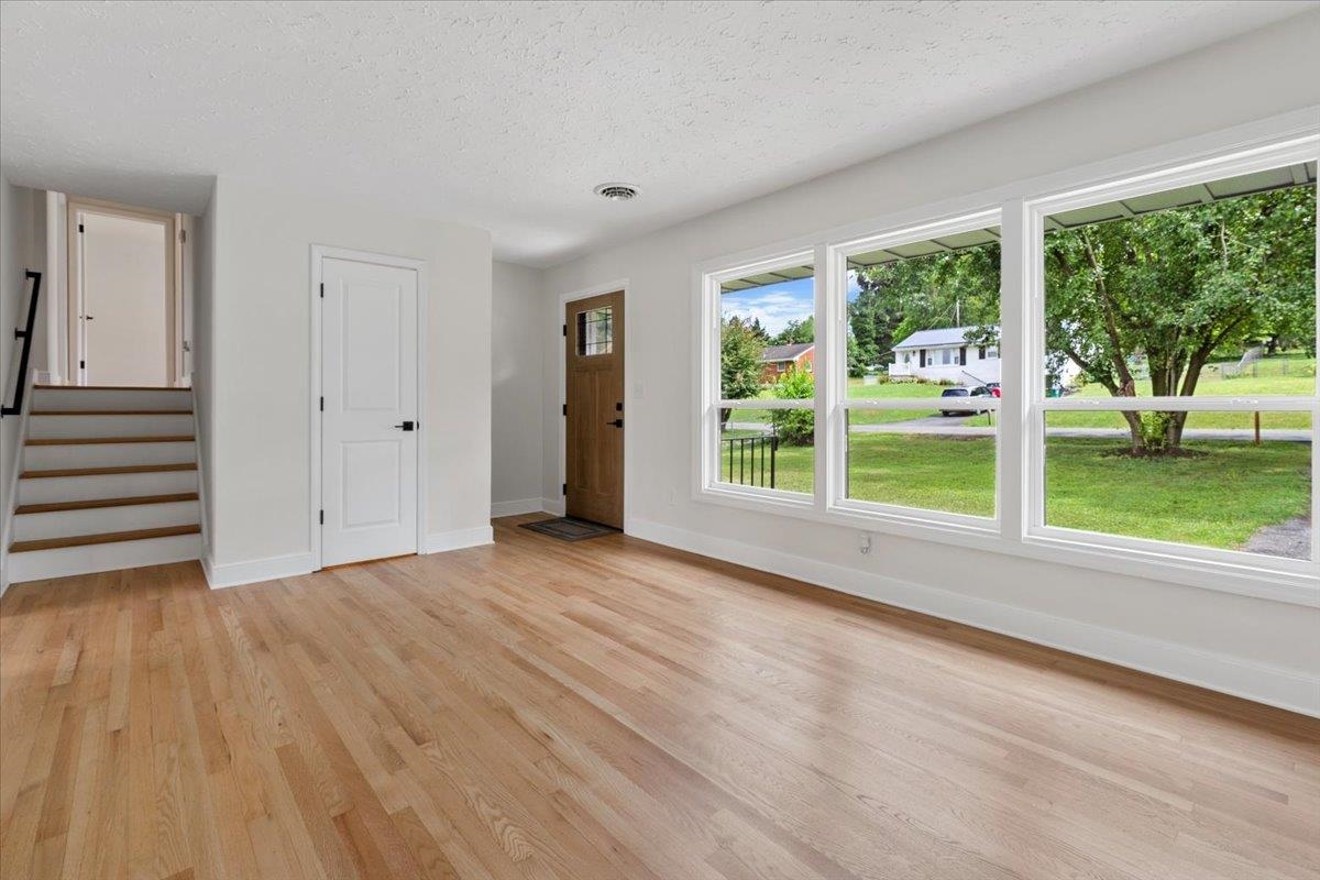 950 Mchenry Avenue Christiansburg VA 24073