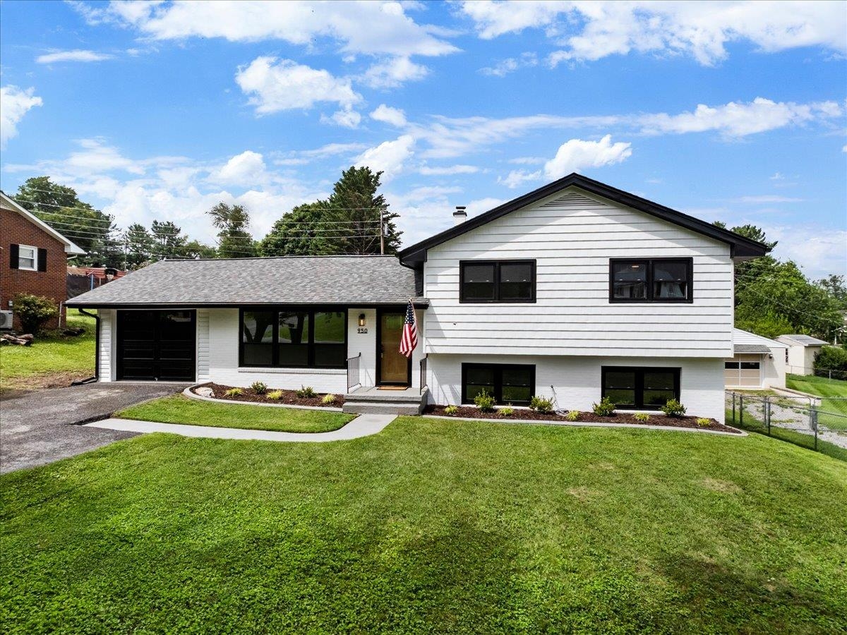 950 Mchenry Avenue Christiansburg VA 24073