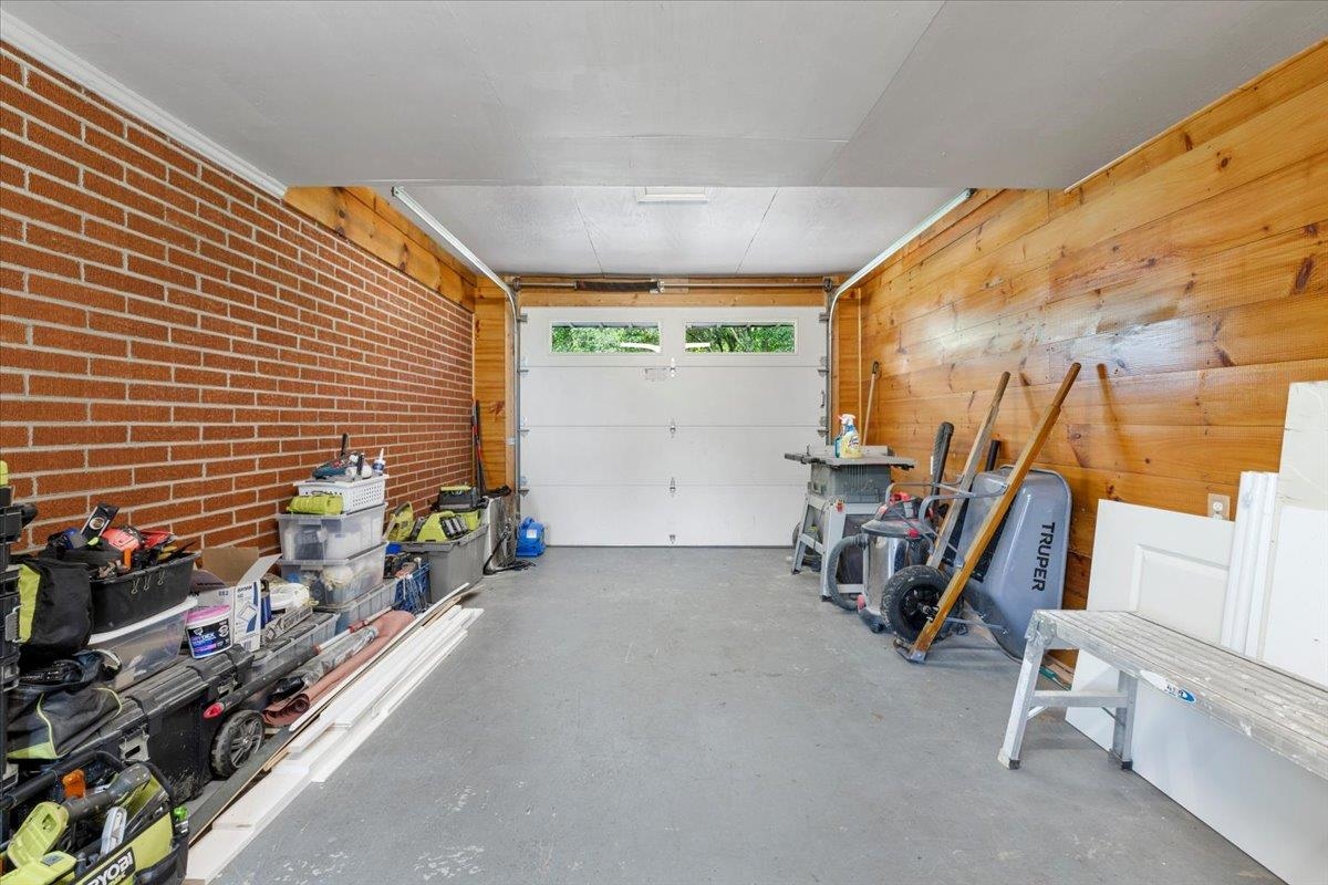 950 Mchenry Avenue Christiansburg VA 24073