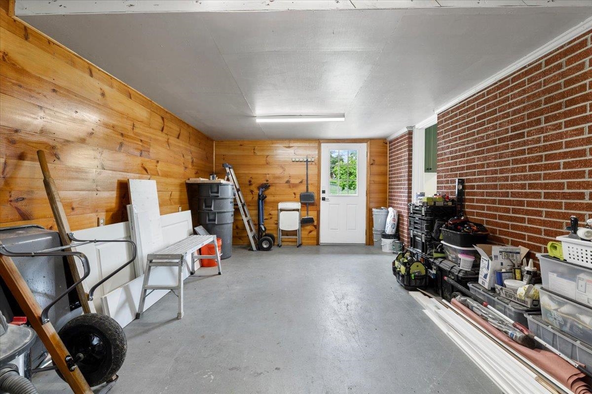 950 Mchenry Avenue Christiansburg VA 24073