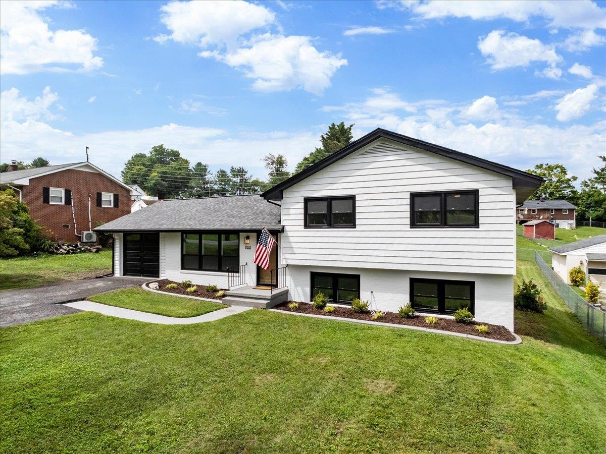 950 Mchenry Avenue Christiansburg VA 24073