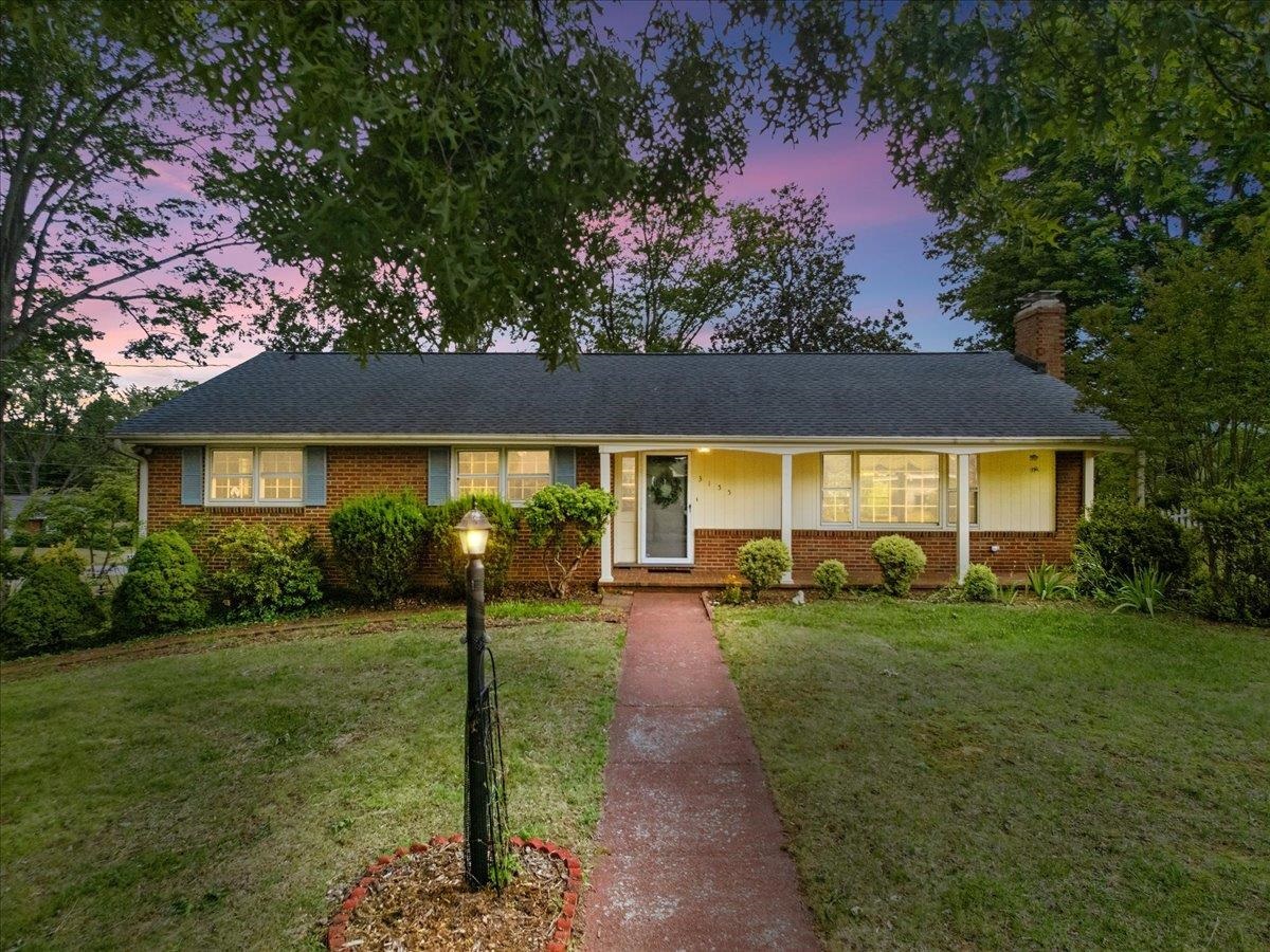 3155 Tomaranne Drive Roanoke VA 24018
