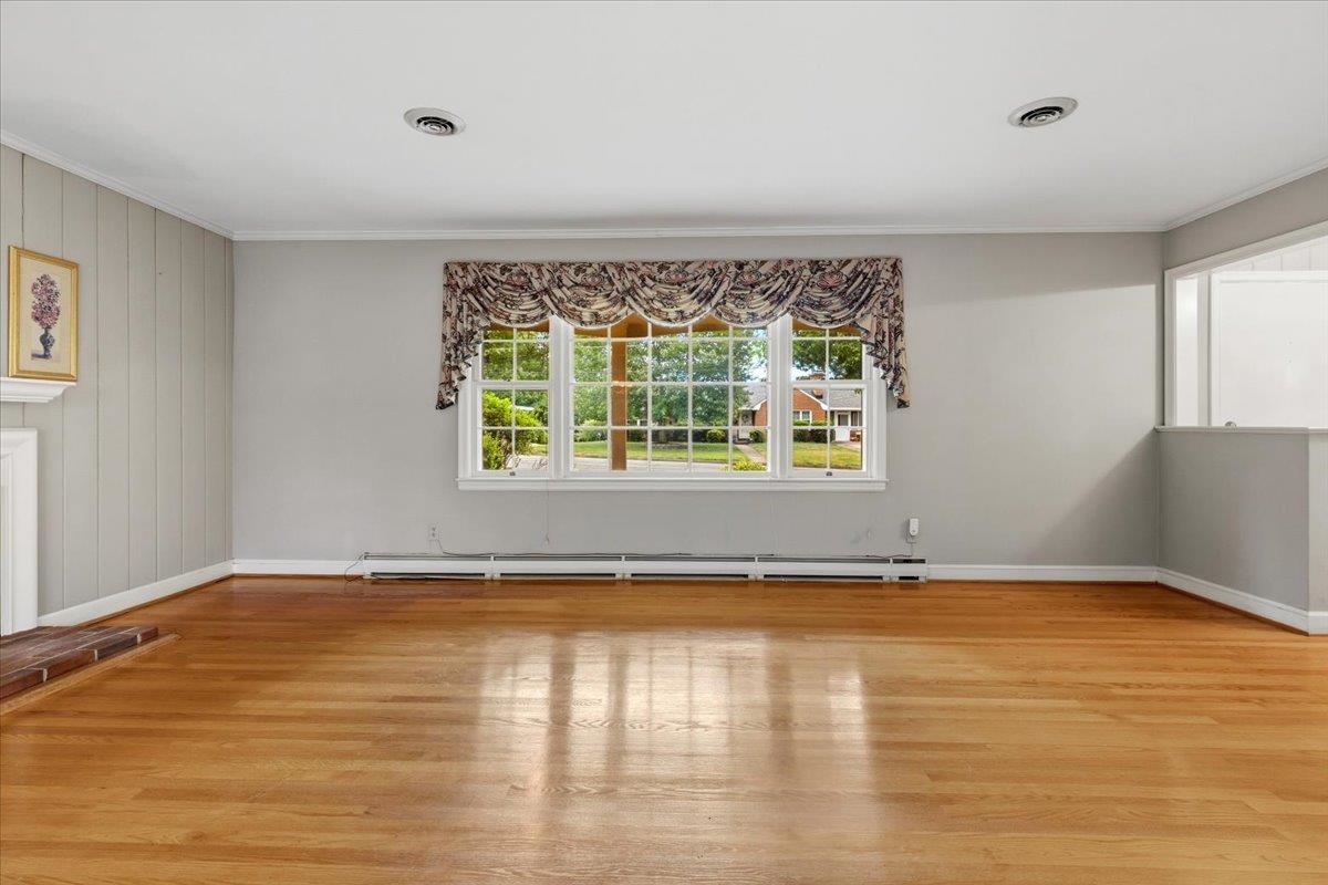 3155 Tomaranne Drive Roanoke VA 24018