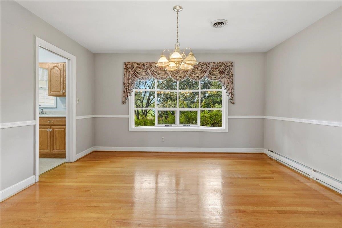 3155 Tomaranne Drive Roanoke VA 24018