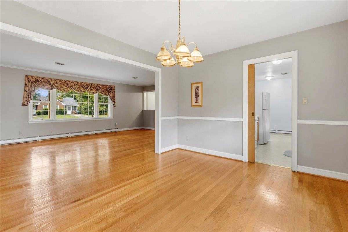 3155 Tomaranne Drive Roanoke VA 24018
