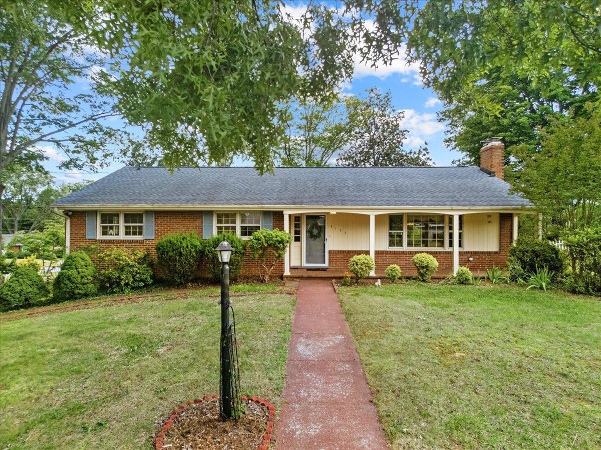 3155 Tomaranne Drive Roanoke VA 24018
