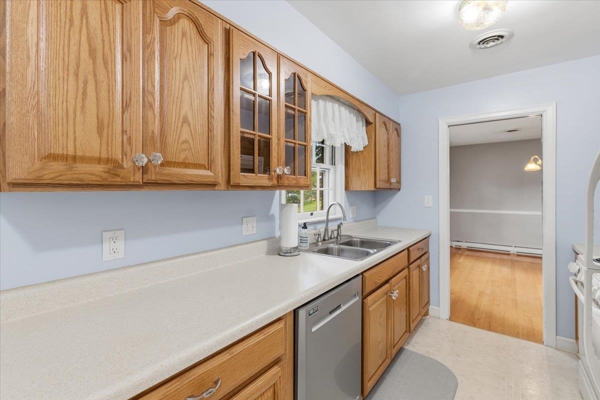 3155 Tomaranne Drive Roanoke VA 24018