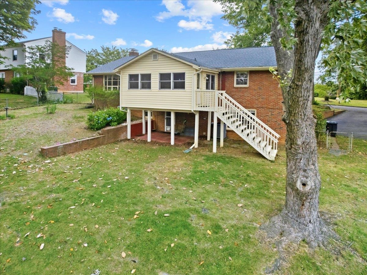 3155 Tomaranne Drive Roanoke VA 24018