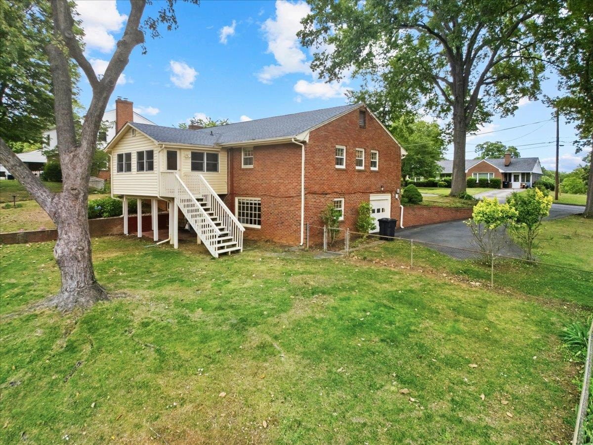 3155 Tomaranne Drive Roanoke VA 24018
