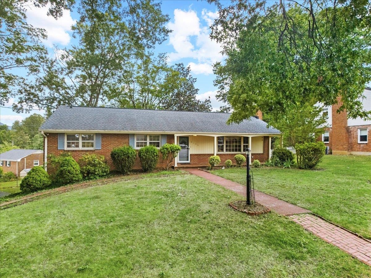 3155 Tomaranne Drive Roanoke VA 24018