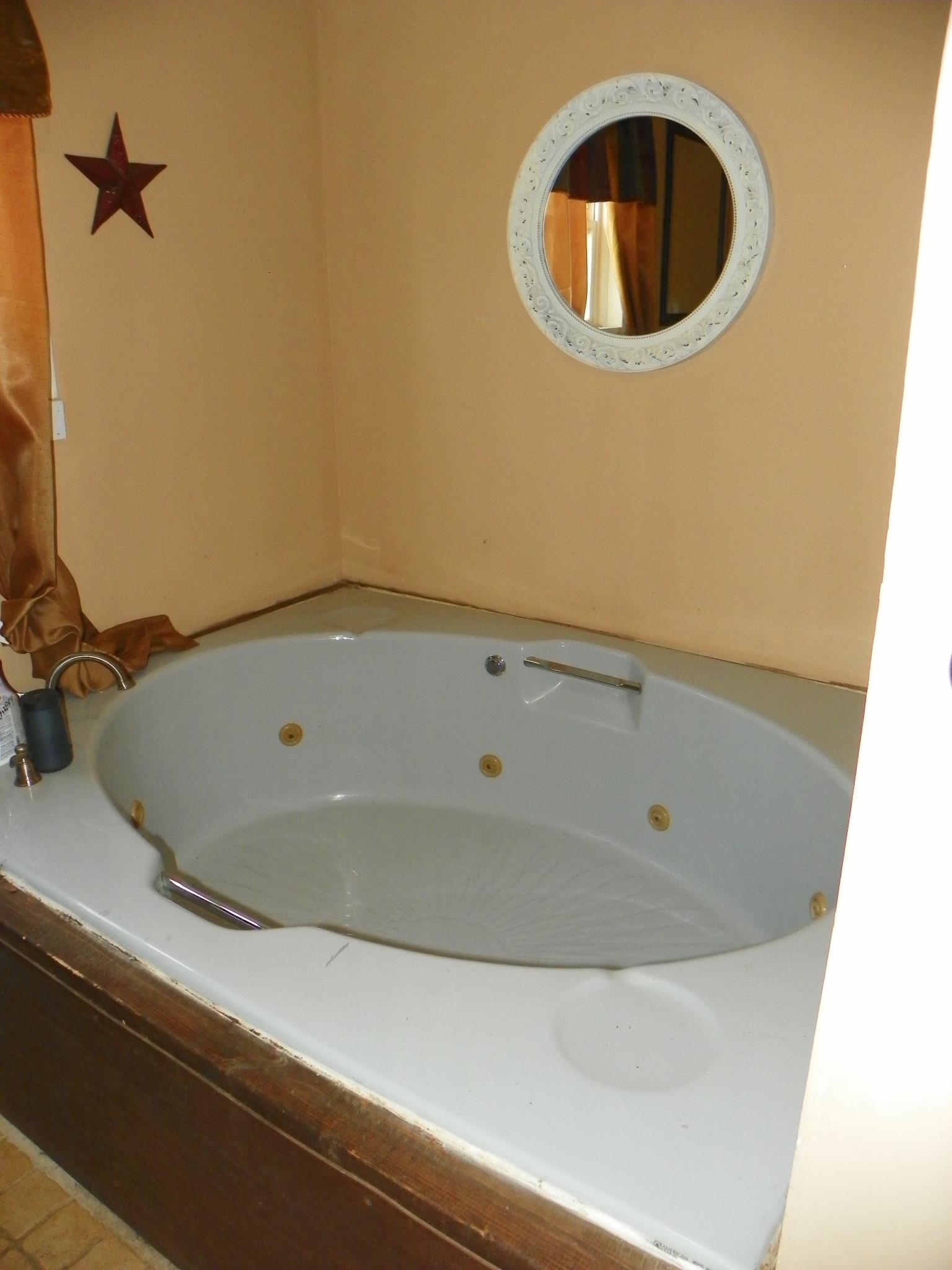 179 Sipe Lane Ivanhoe VA 24350