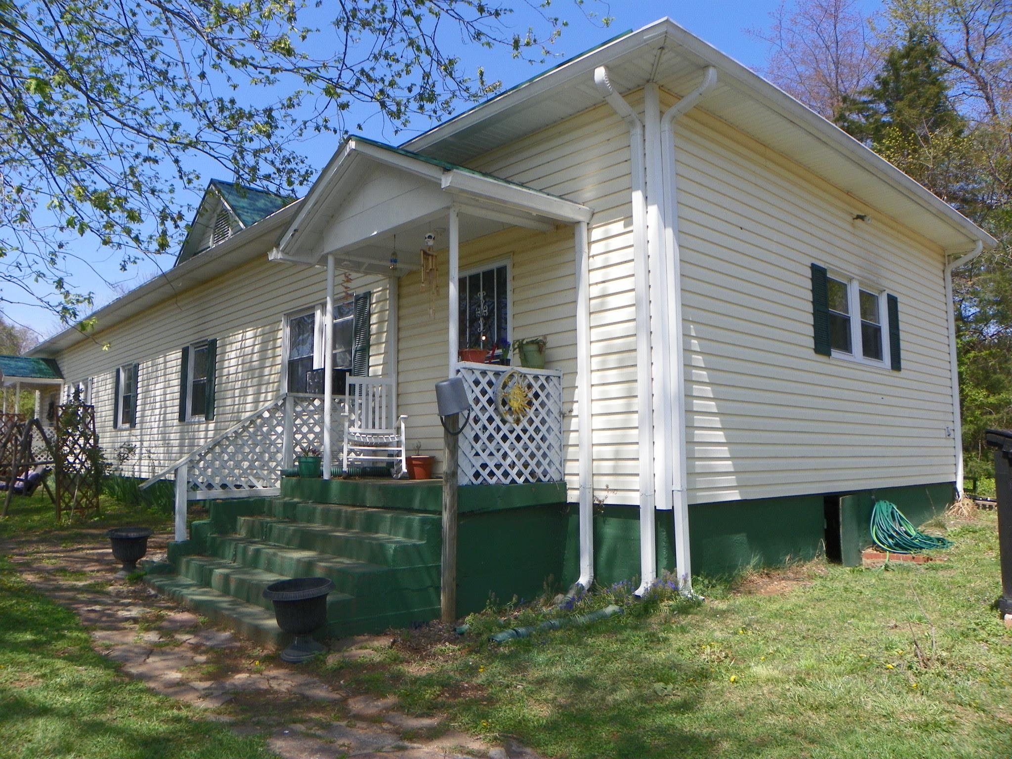 179 Sipe Lane Ivanhoe VA 24350