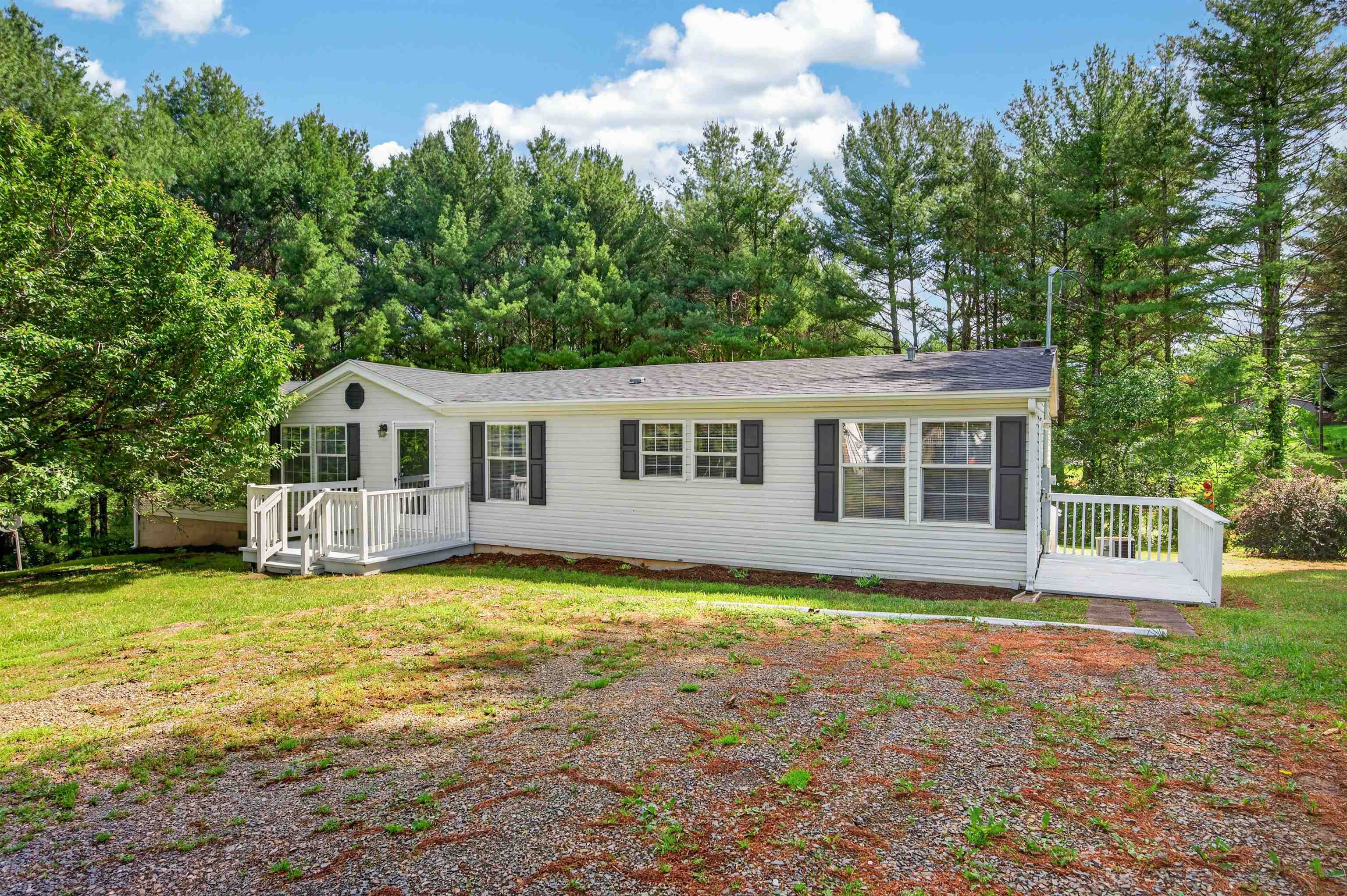 446 Lead Mine Road Austinville VA 24312