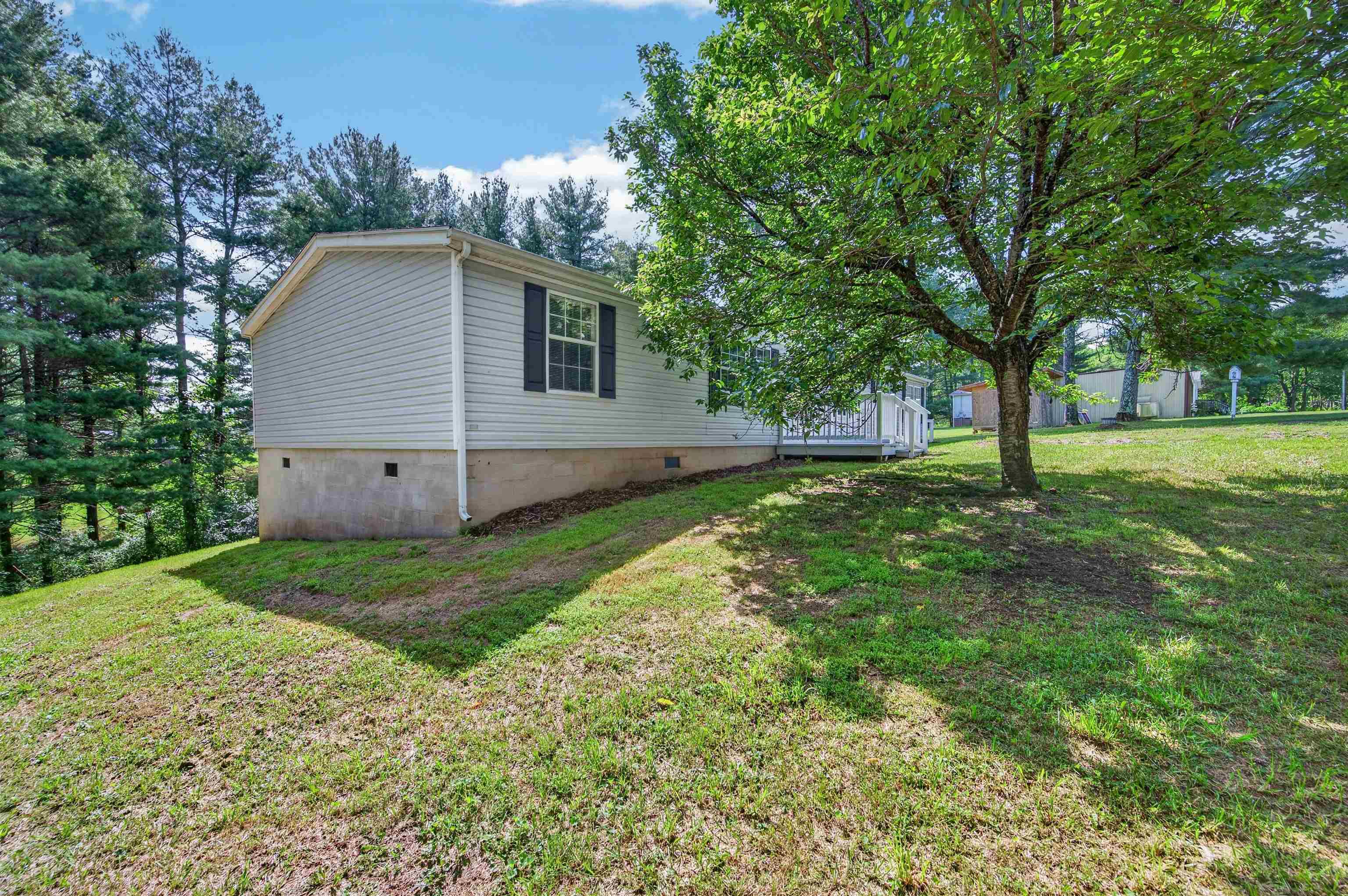 446 Lead Mine Road Austinville VA 24312