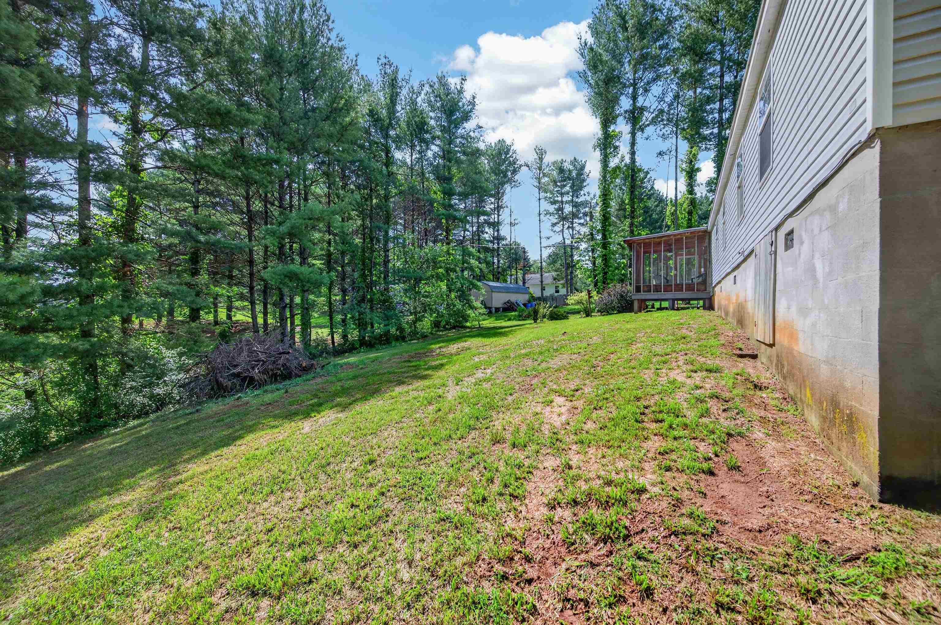 446 Lead Mine Road Austinville VA 24312